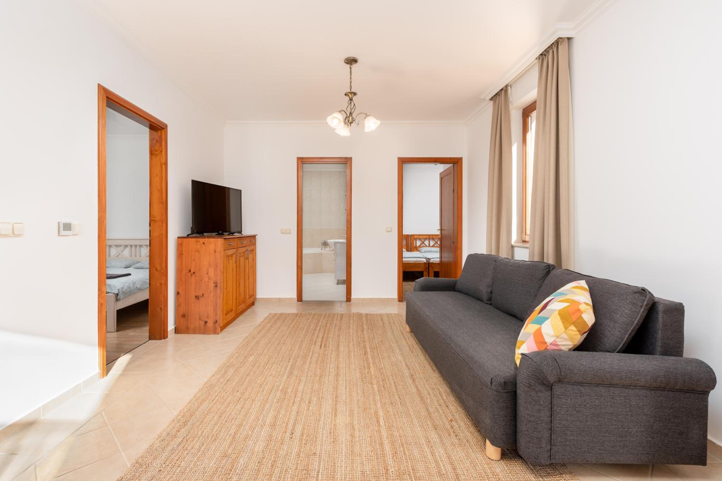 Zala Hills Apartman - Batthyány Villapark view 5