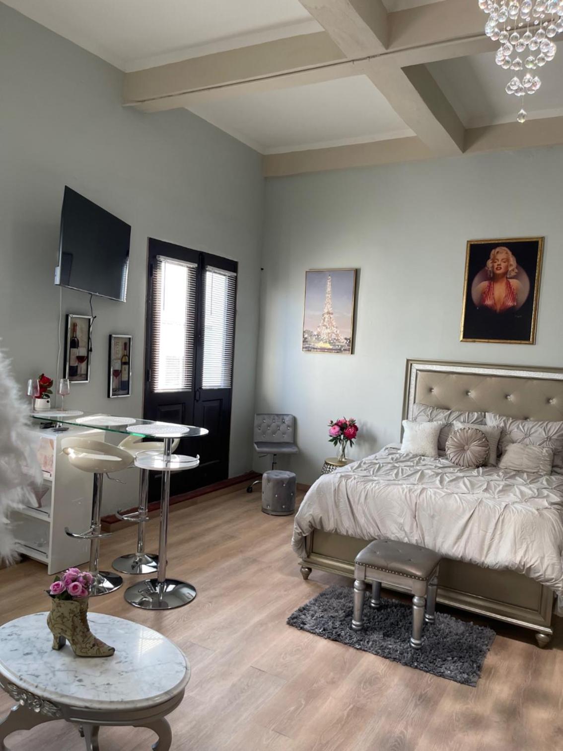 The Balconies Studio, The Marilyn Suite The Crystal Apartment at Casa of Essence in Old San Juan - Property Image 28