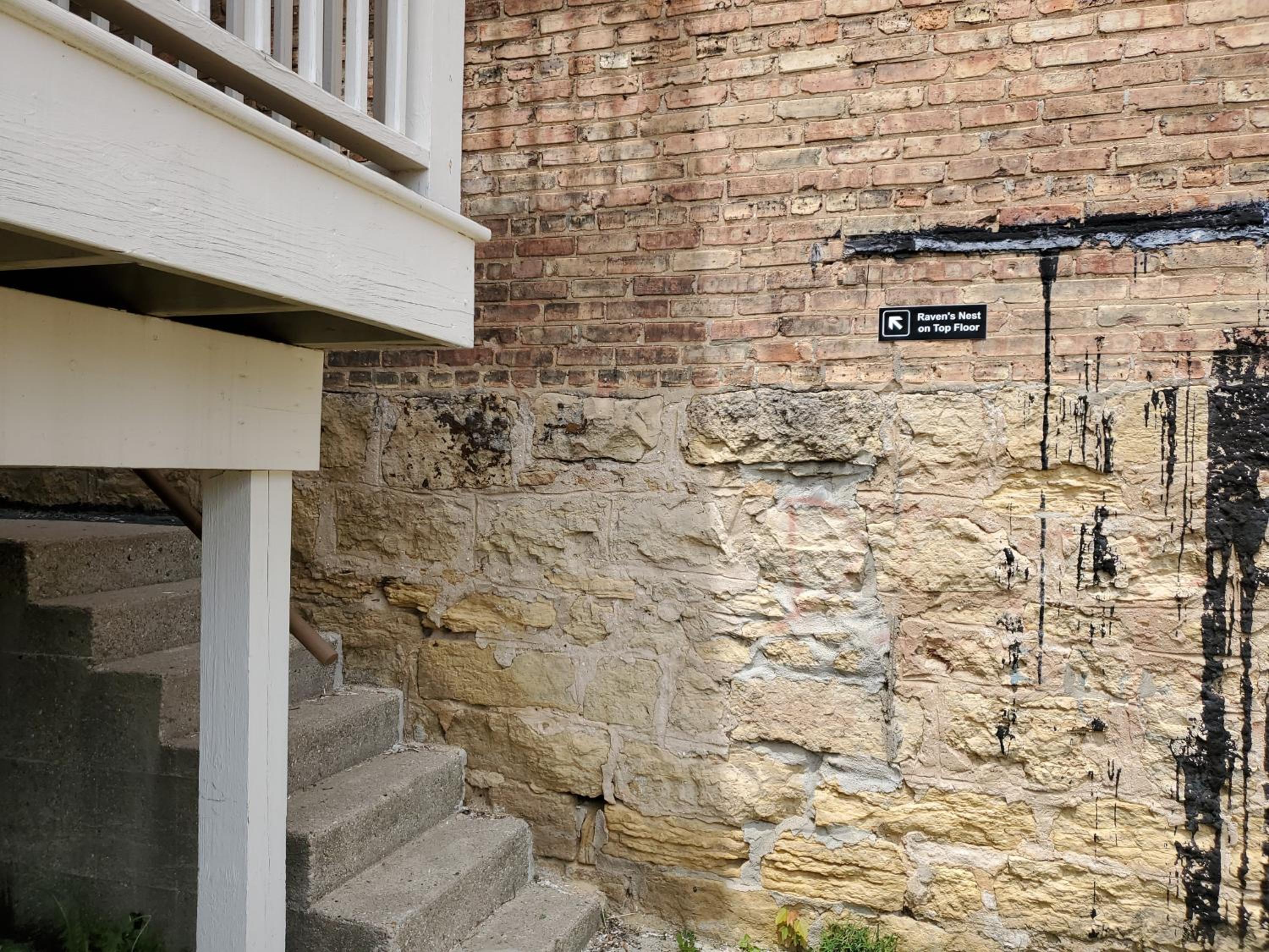 Spacious, Pet Friendly, in the Heart of Downtown view 5