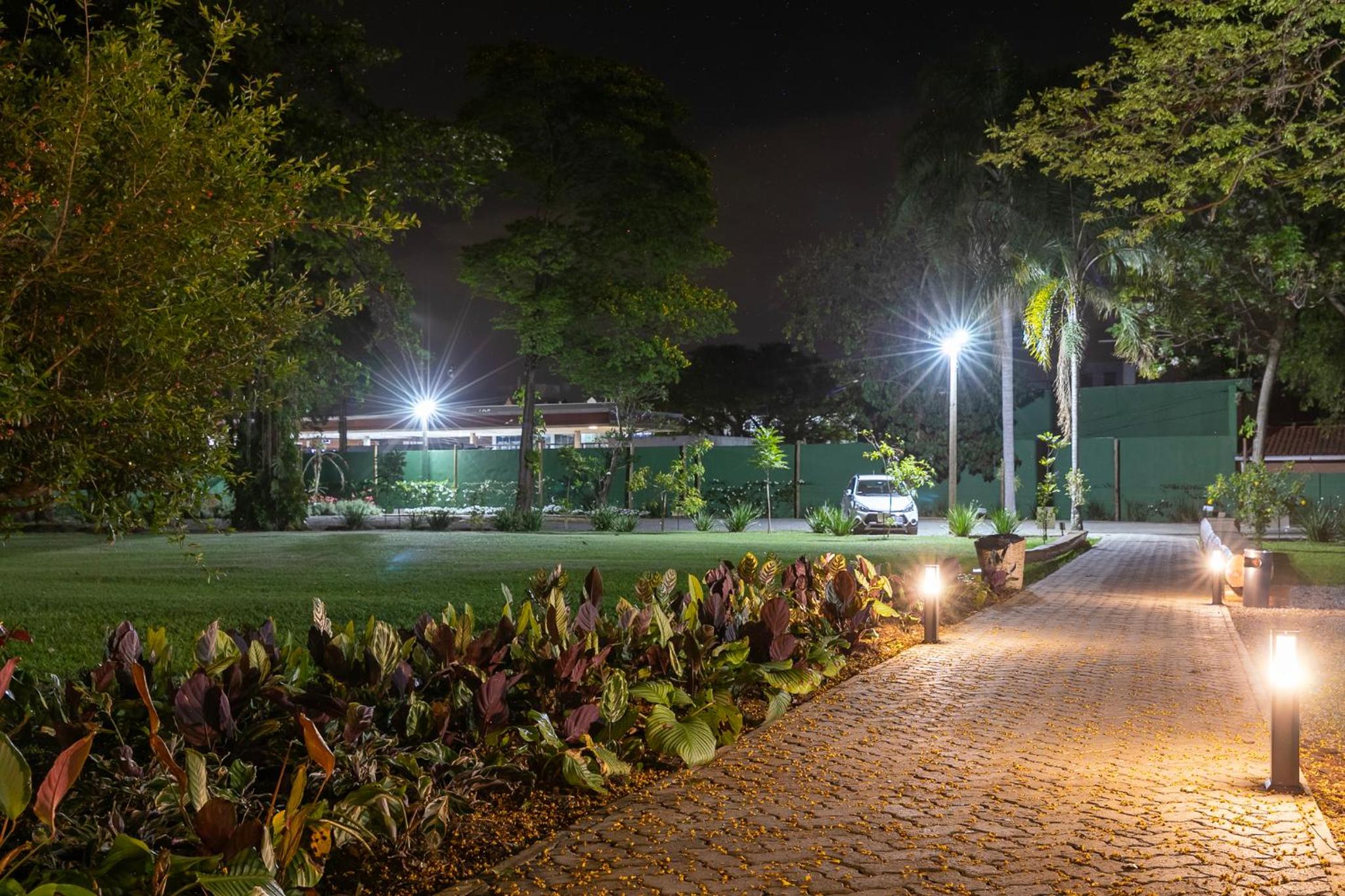 Vilinha típica - Suíte Onze Tuin - Entrada com senha - Somos hospedagem por temporada