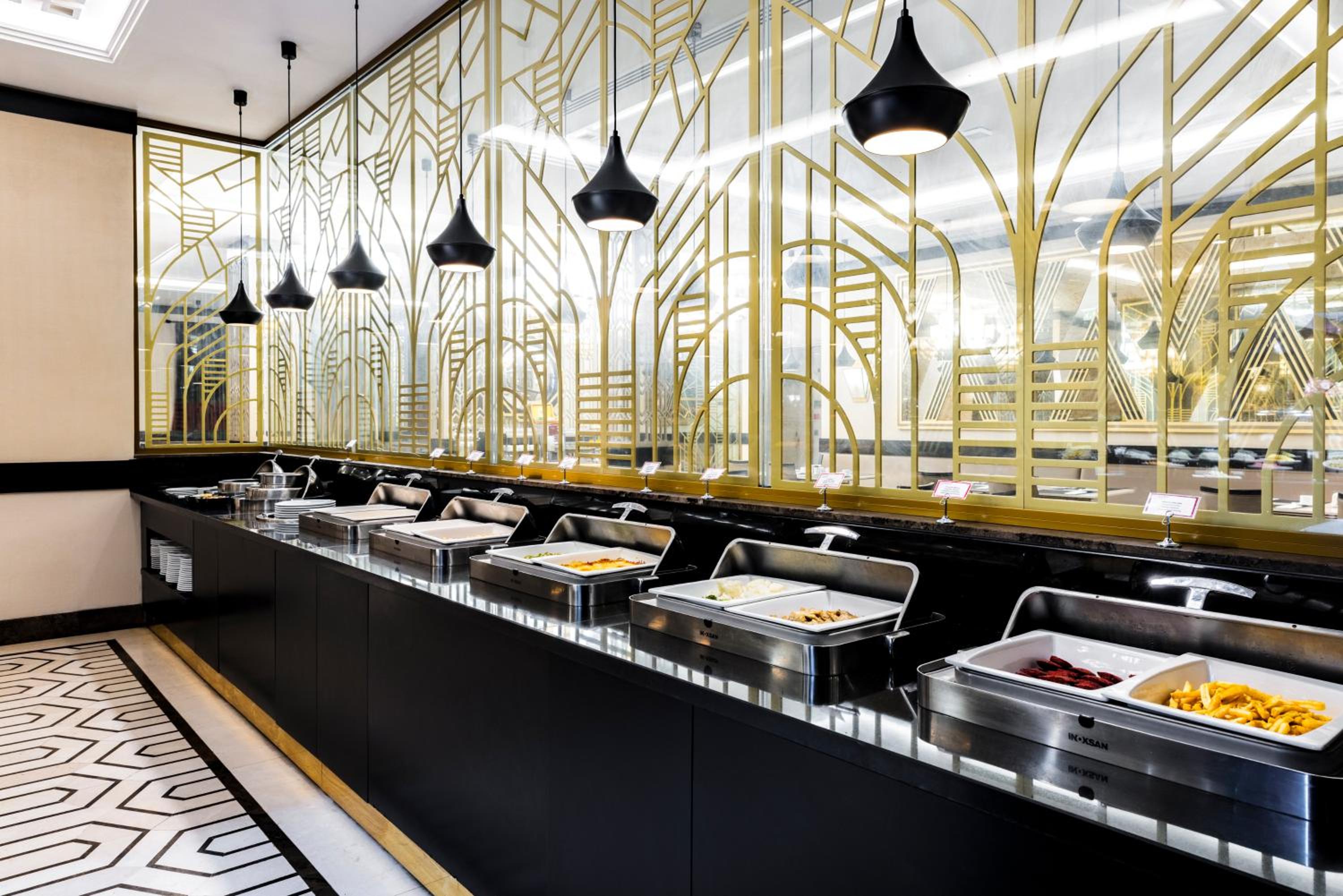 Ramada by Wyndham İstanbul Golden Horn - Image 58