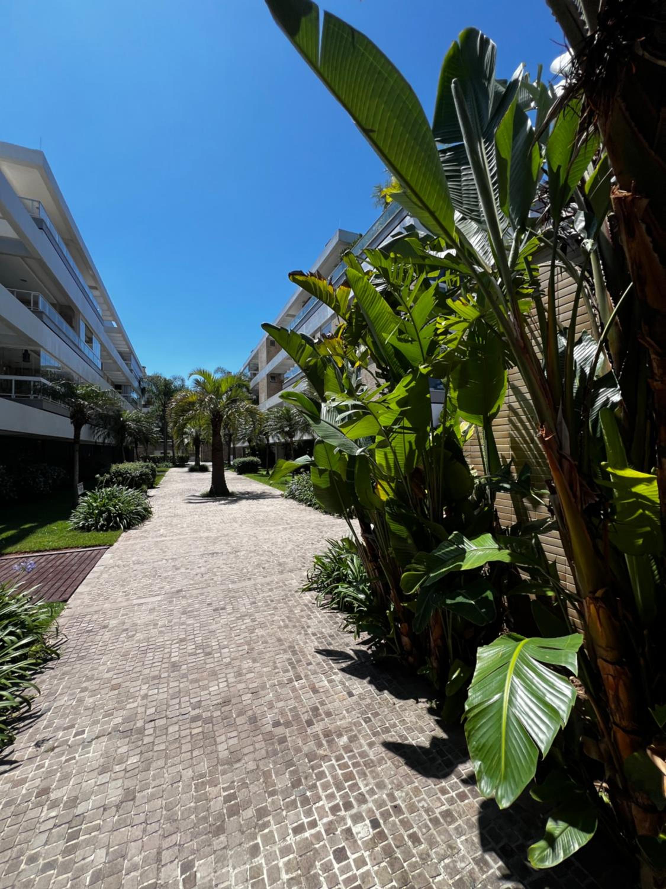 Apto super completo pé na areia no Campeche