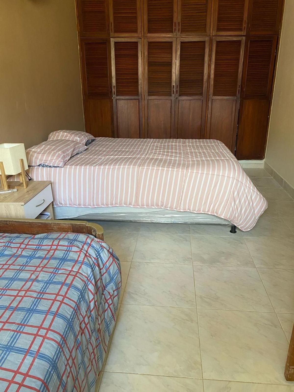 HABITACIÓN CON BAÑO PRIVADO