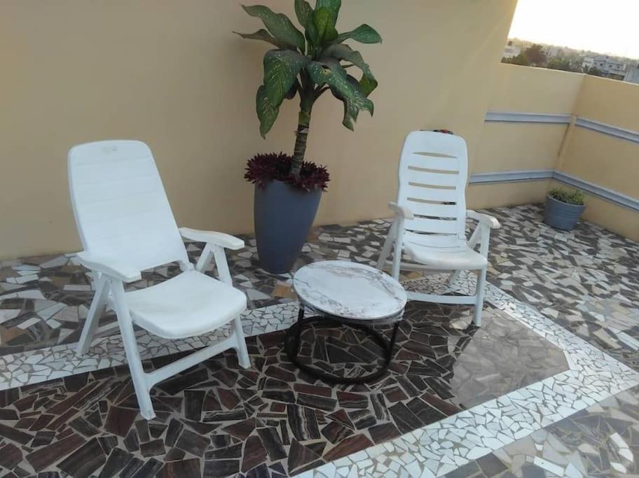 Résidence Schilo - appartement équipé avec piscine privée et rooftop
