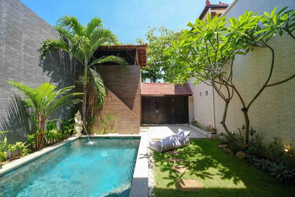 Villa Lora: Retreat for Tranquility and Bliss