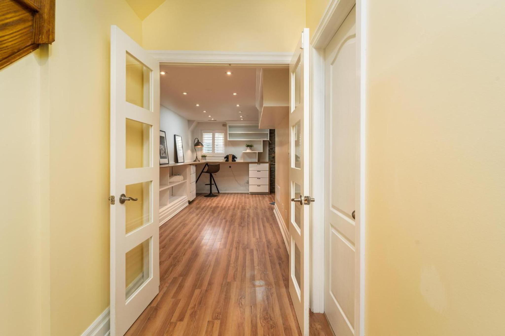 Beautiful 3BR House in the Heart of Greek Town