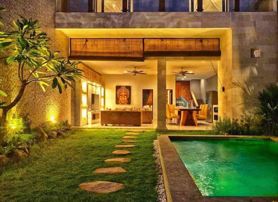 Villa Lora: Retreat for Tranquility and Bliss