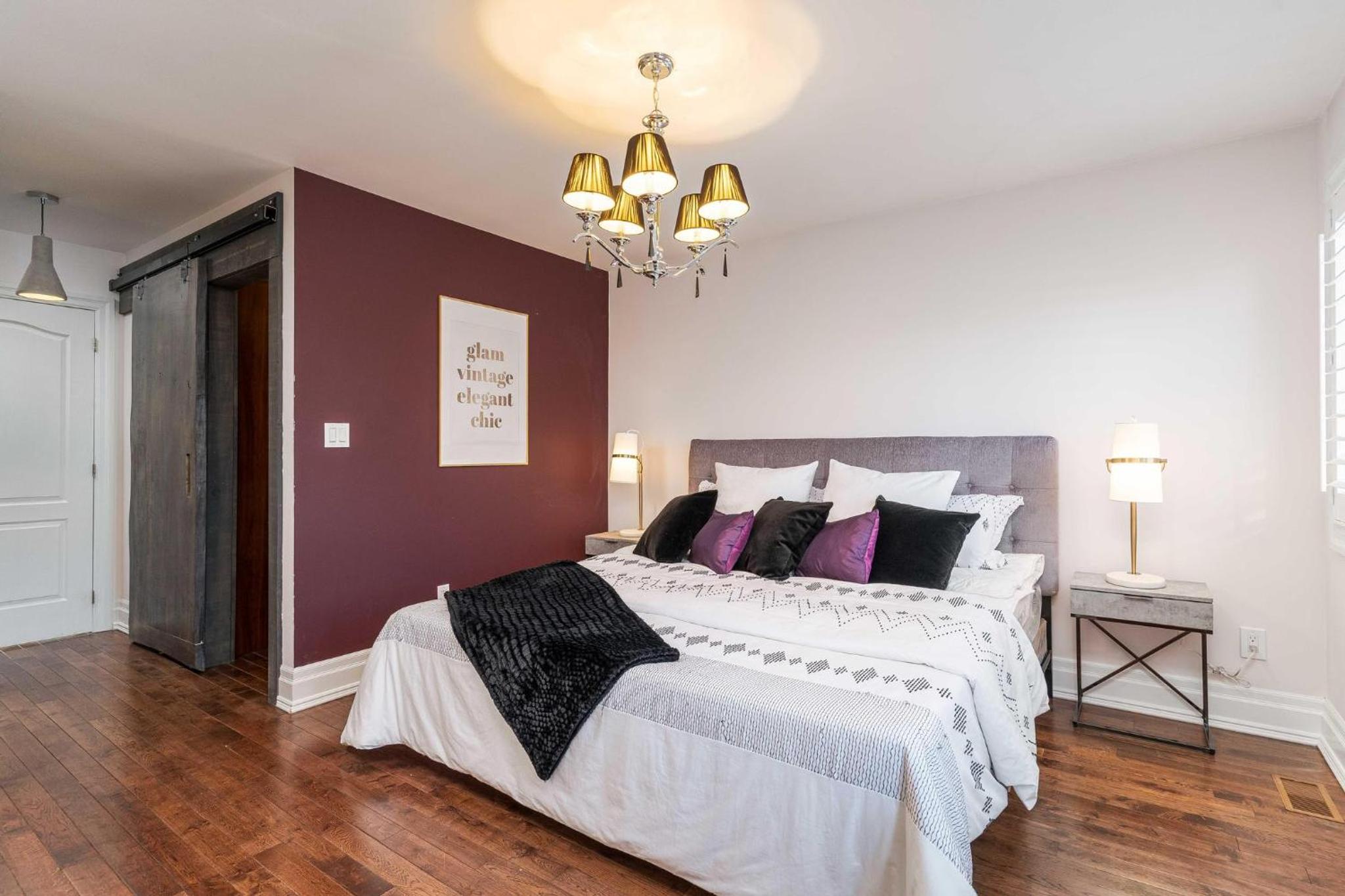 Beautiful 3BR House in the Heart of Greek Town