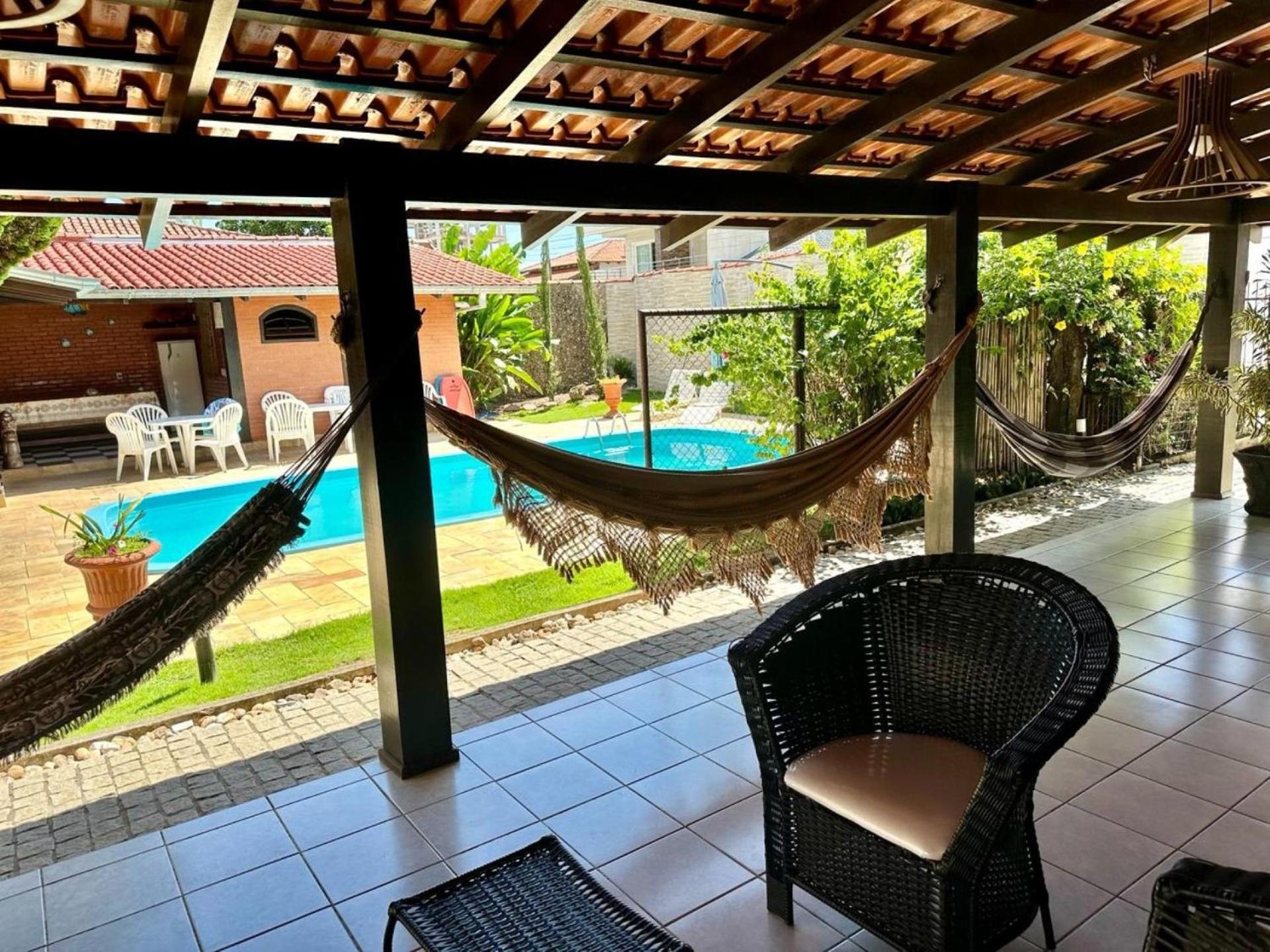 Casa com Piscina em Penha/SC - Beto Carrero view 3