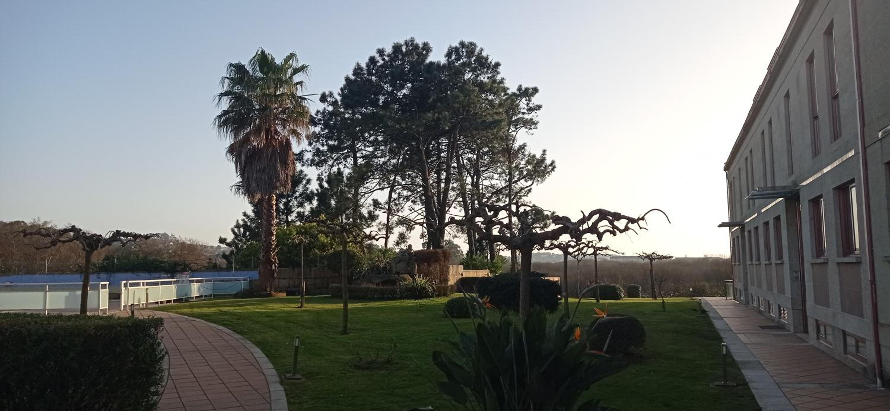 Lanzada Apartments