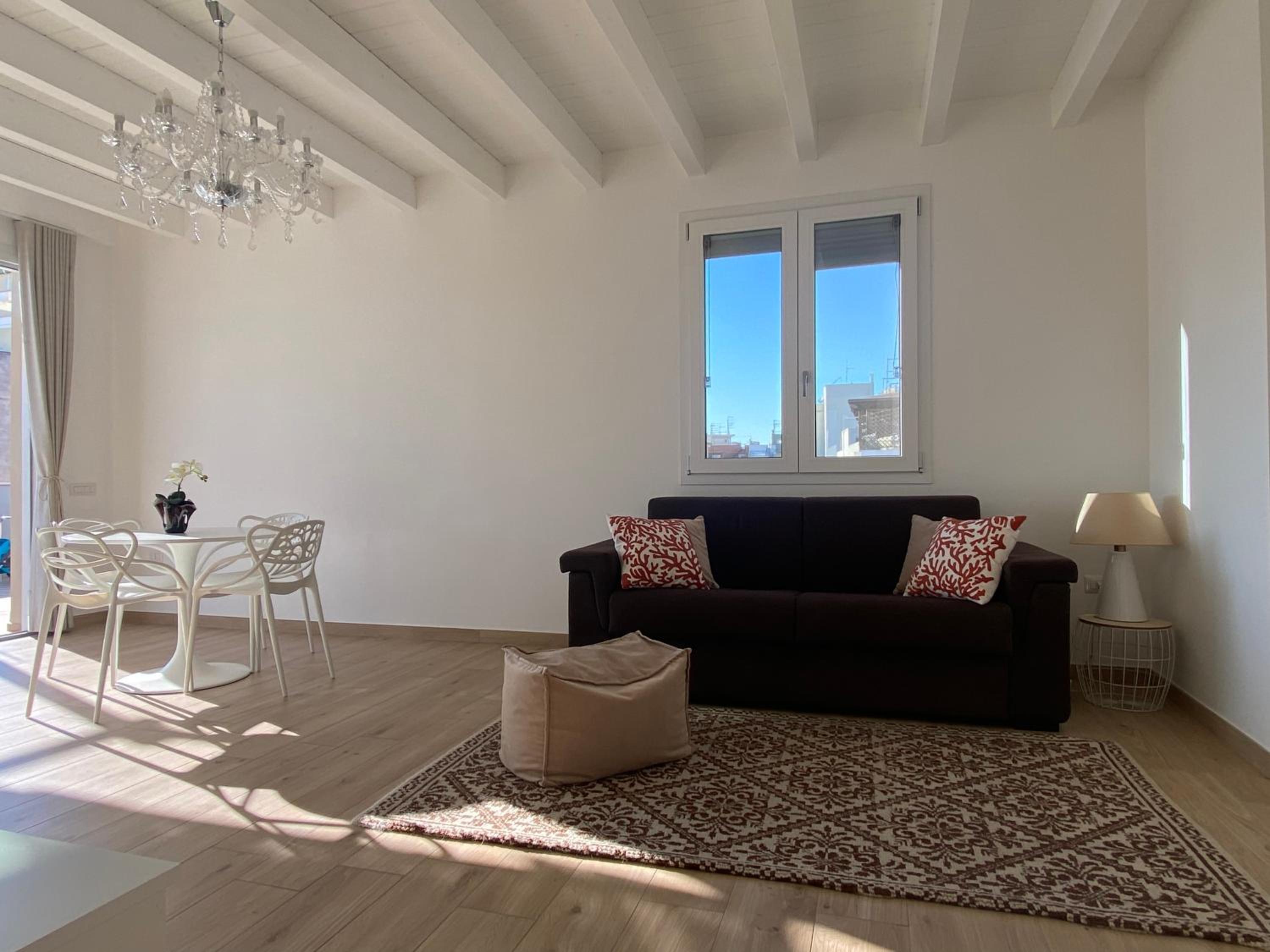 ROSSINI PENTHOUSE