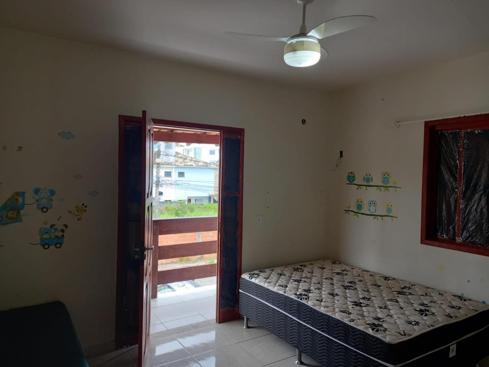 Casa em Costa Azul