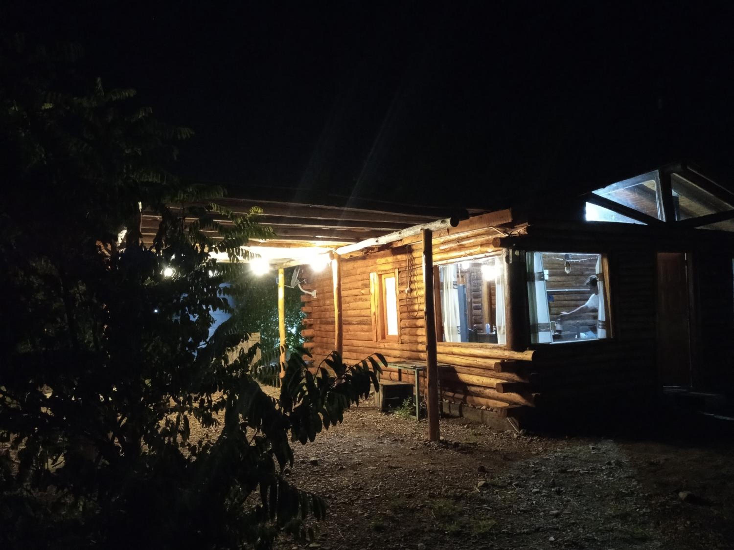 Cabañas Angualasto