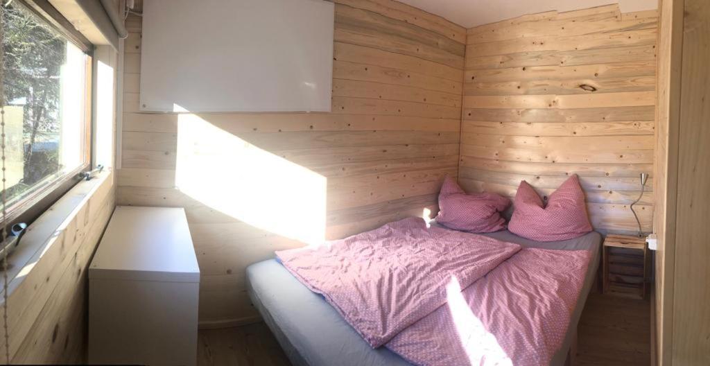 Mountainview Lodge - Chalet im Zillertal direkt am 5 Sterne Campingplatz Aufenfeld mit Hallenbad und Sauna