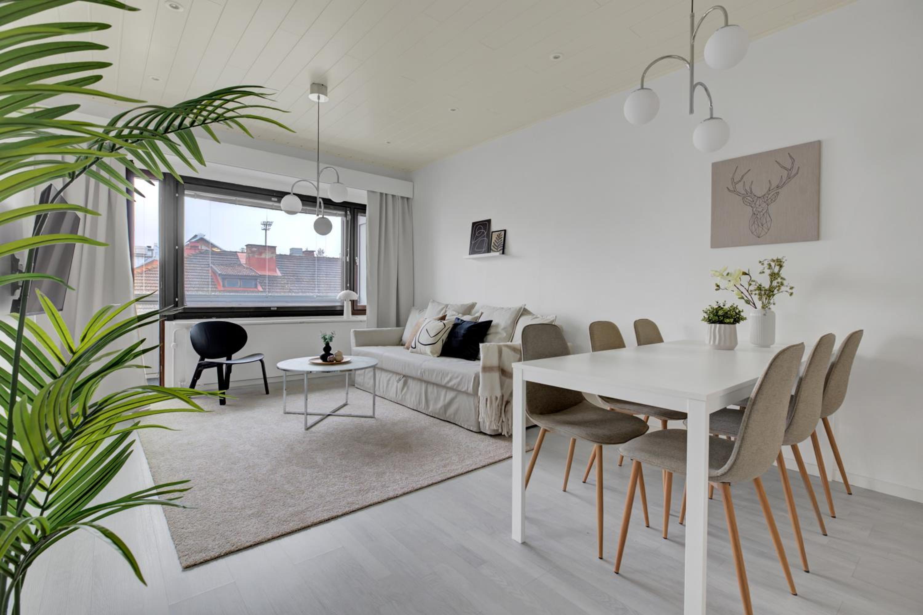 Design apartment in city center with free parking