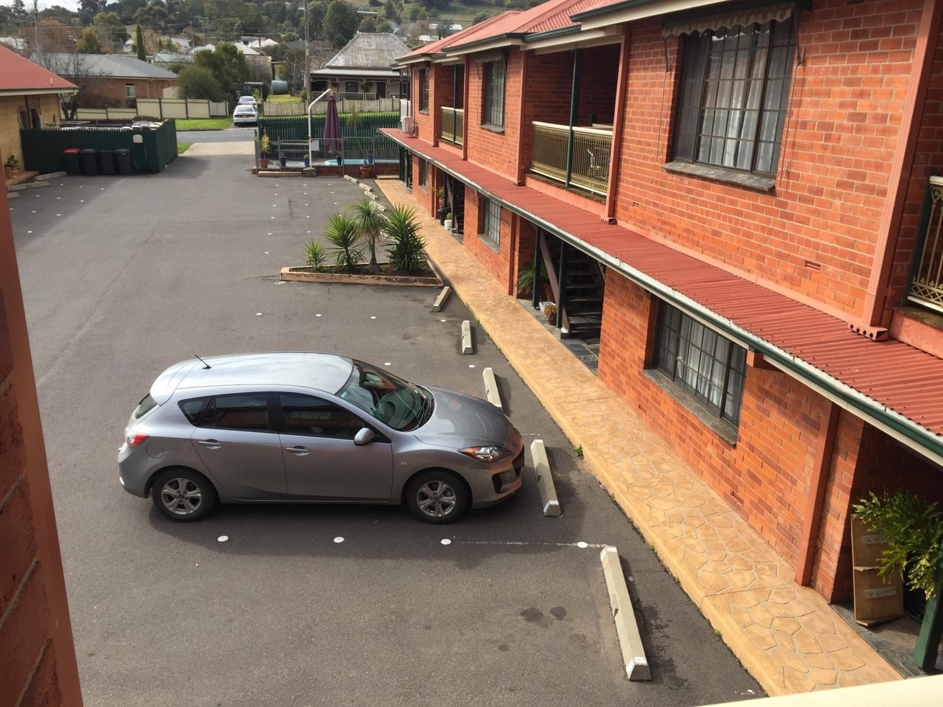 Poet's Recall Motel