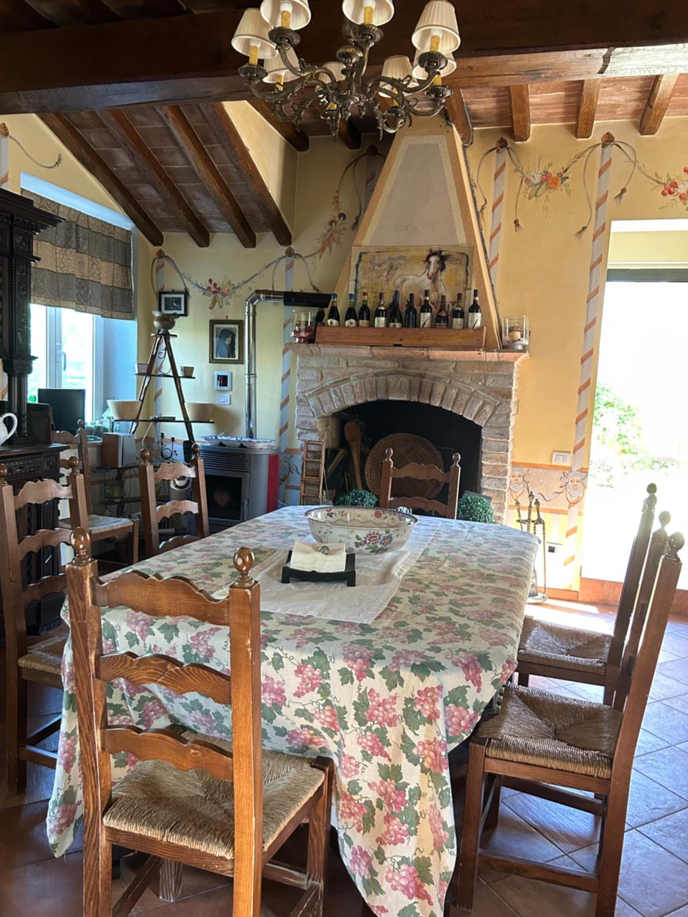 Charming Villa with swimming pool-Todi, Italy
