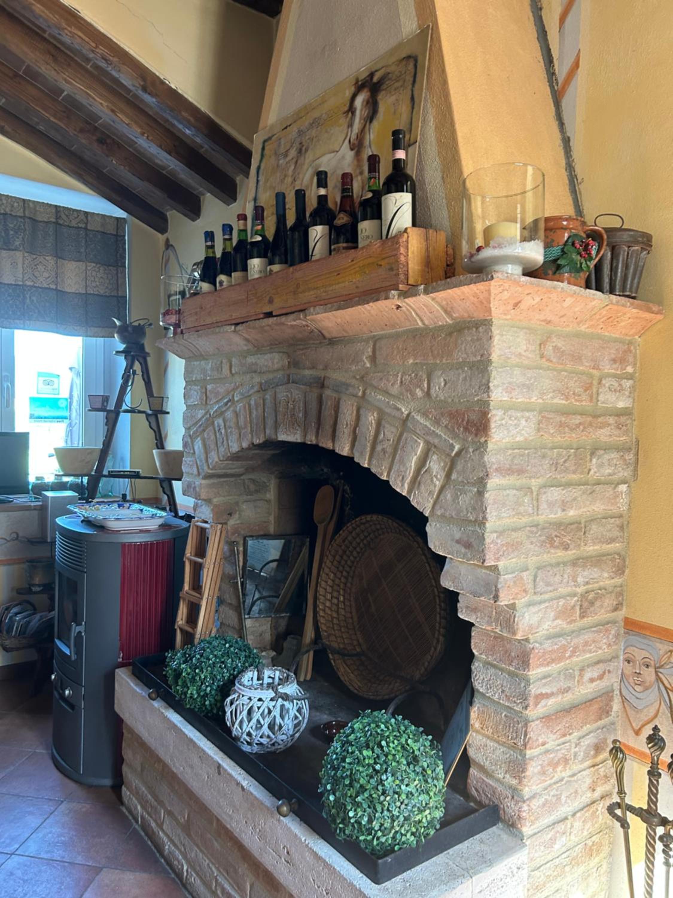 Charming Villa with swimming pool-Todi, Italy