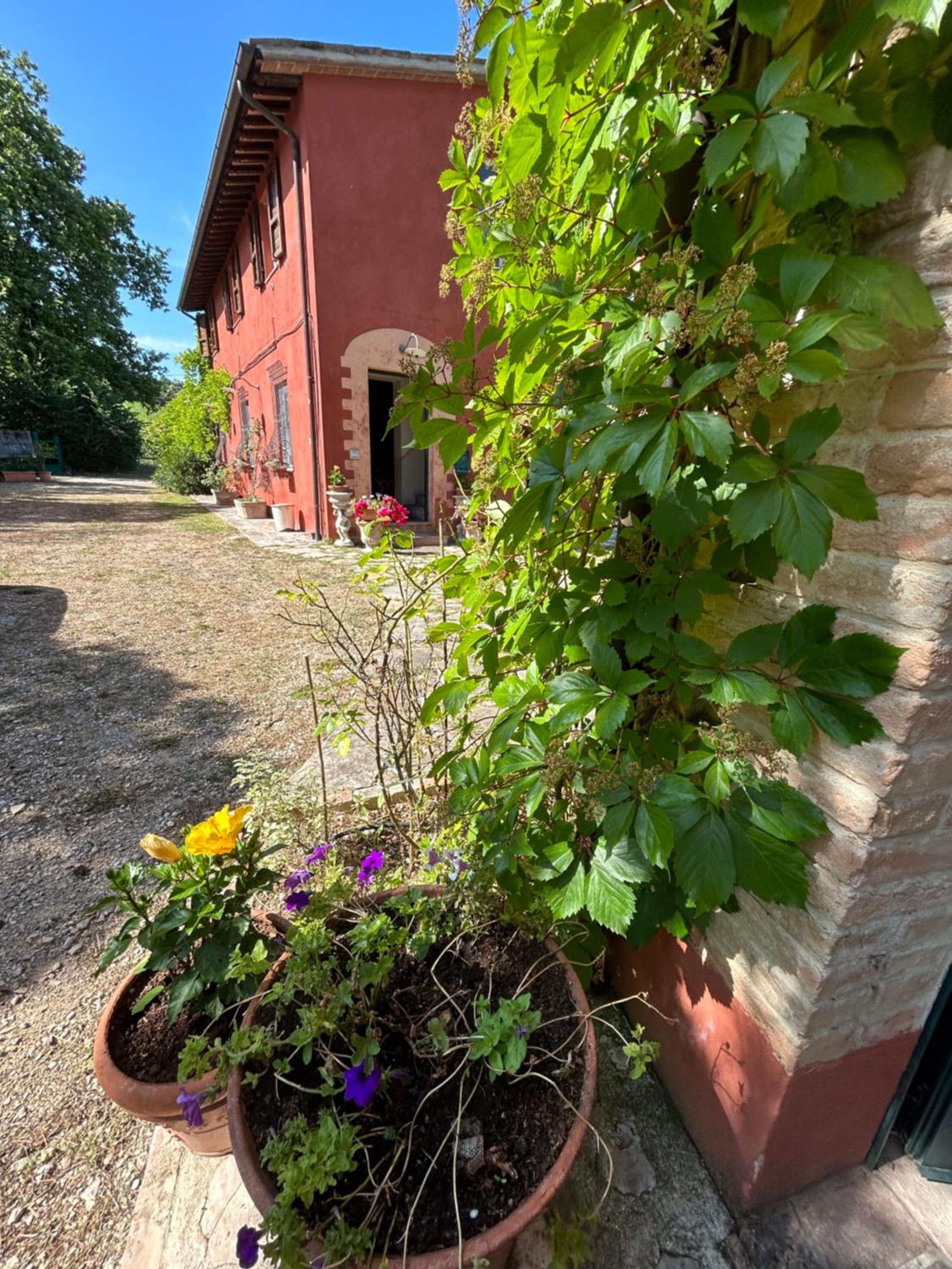 Charming Villa with swimming pool-Todi, Italy