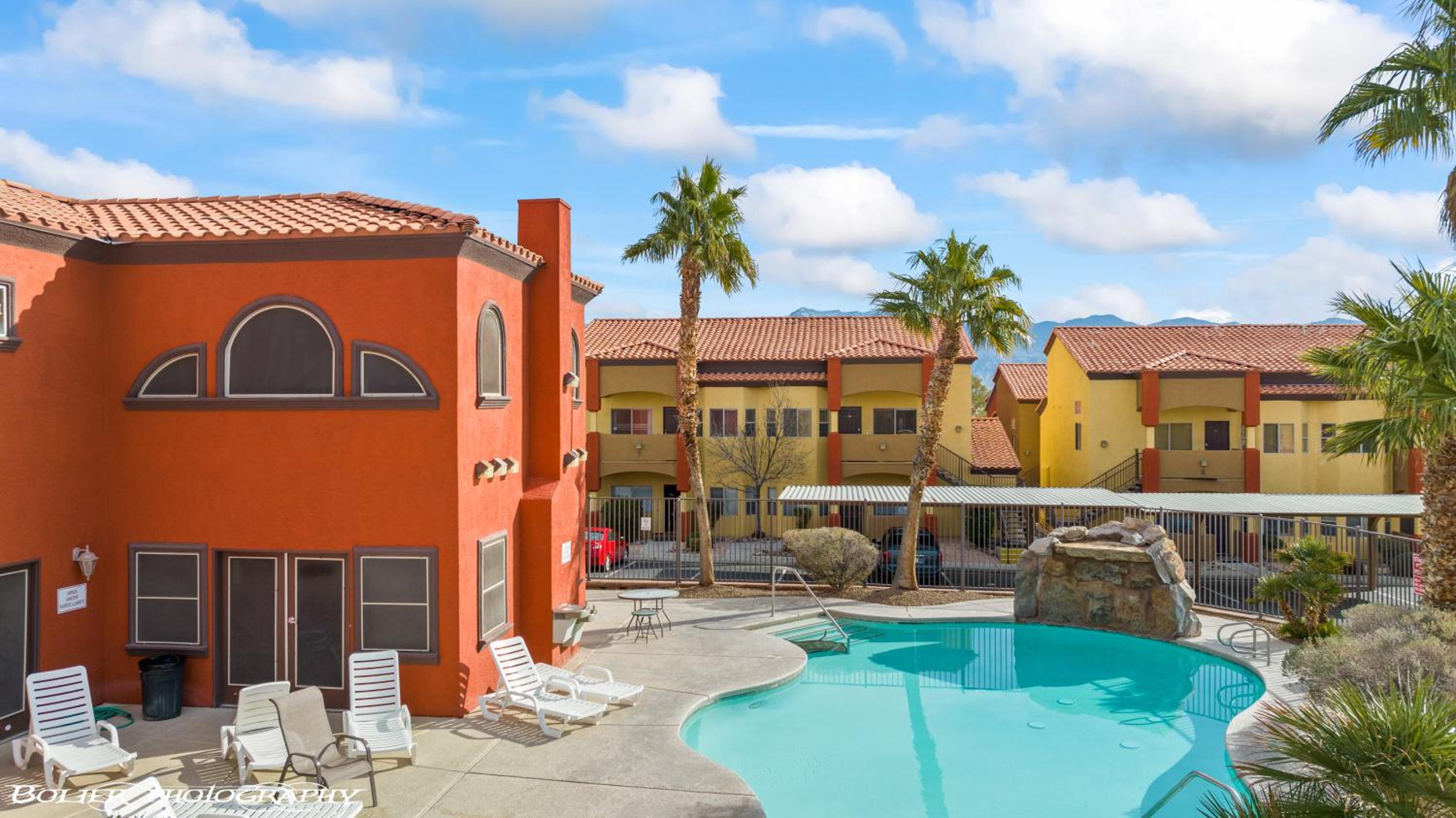 Golfer's Oasis Condominium at Hawk Ridge - Property Image 5