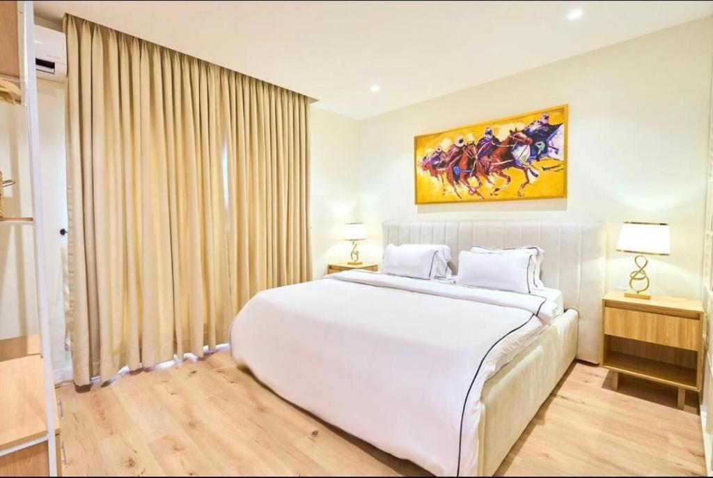 Zaraville apartments 1:1 view 2