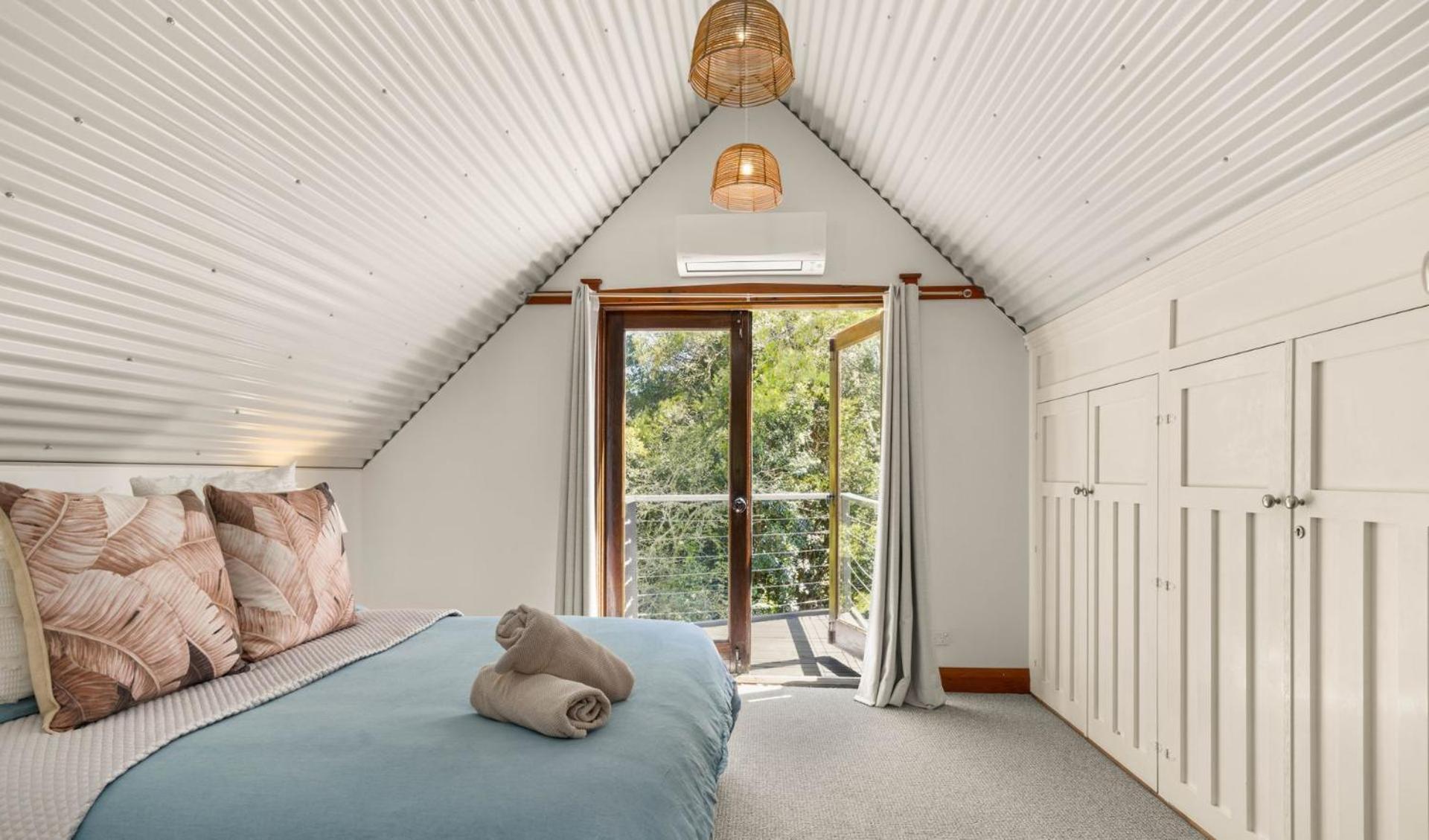 Sahali, Kangaroo Valley