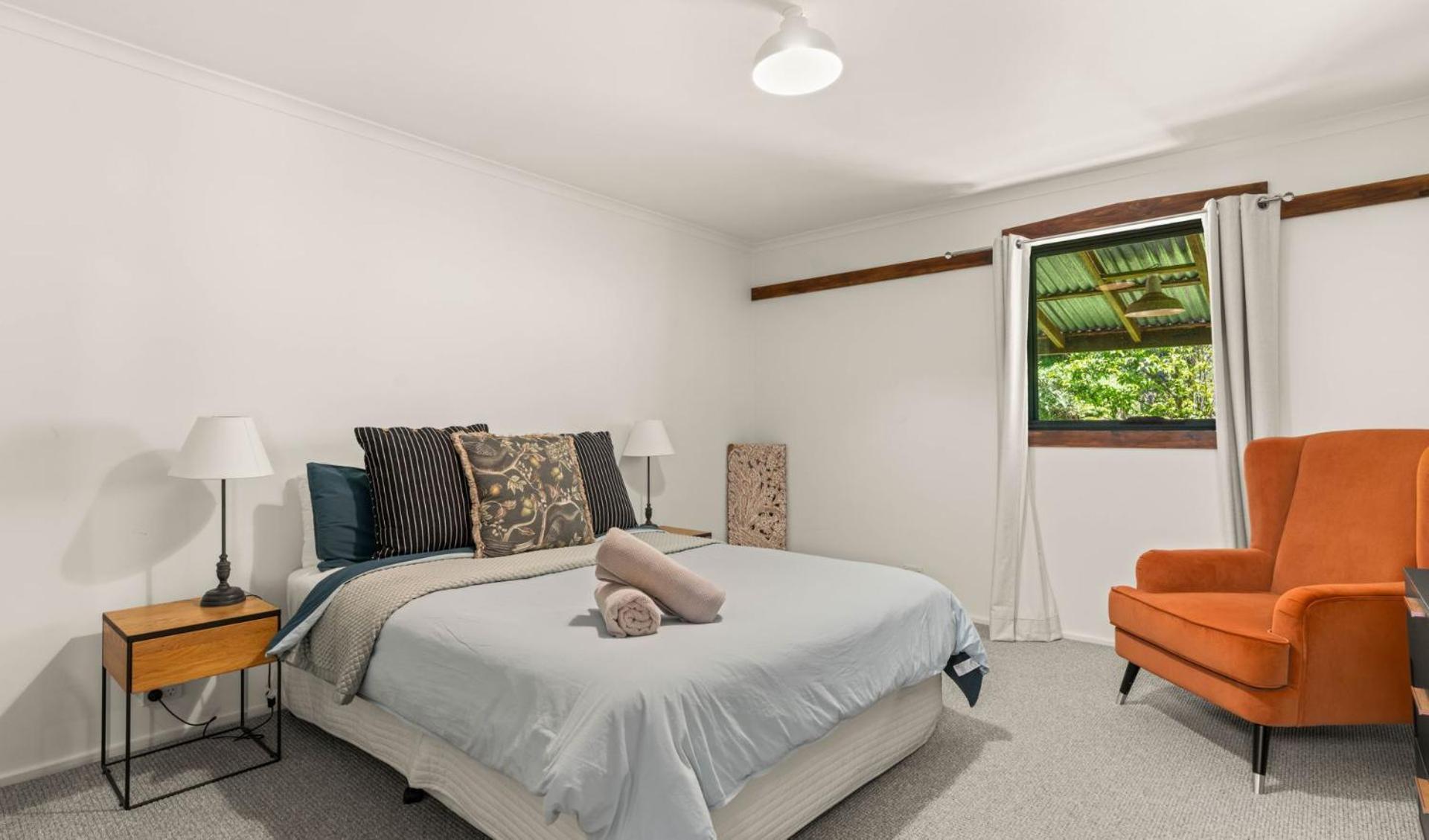 Sahali, Kangaroo Valley