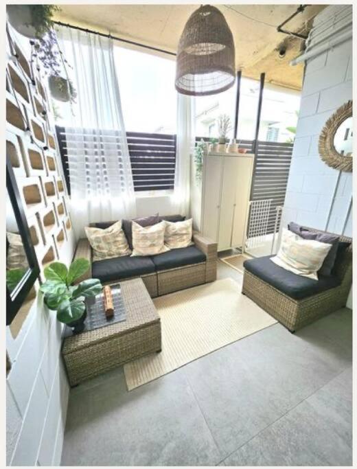 Prime location: Just steps away from Oxford Street
