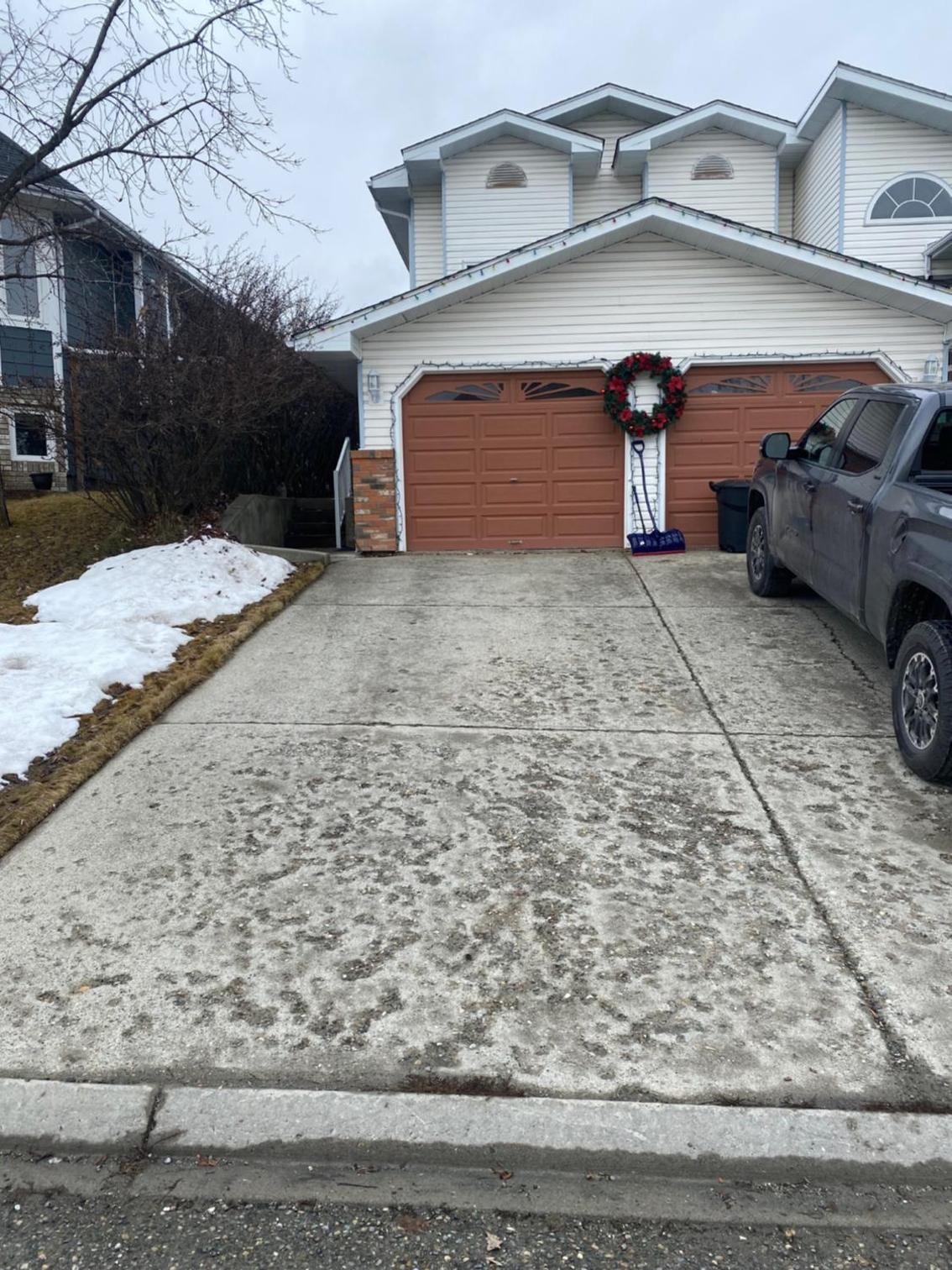 Entire Basement Guest Suite In Cranbrook