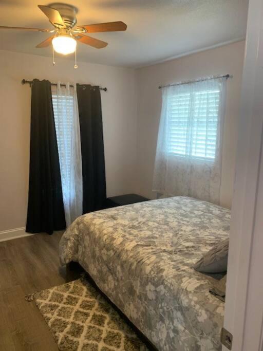 Tampa Vacations - Pinecrest home away from home. - Property Image 3
