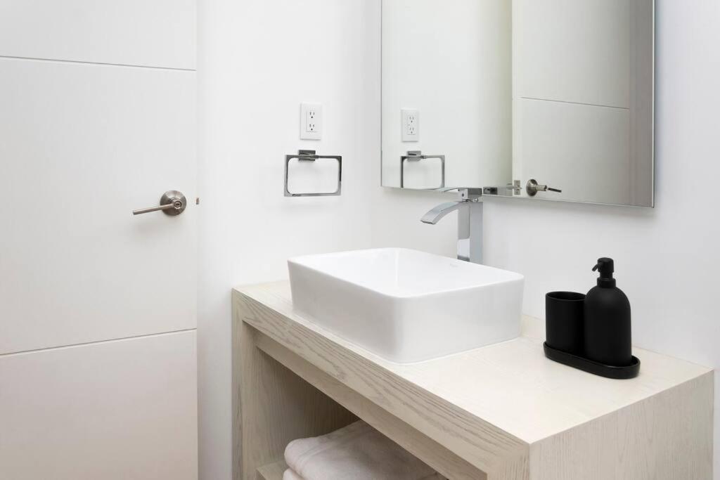 Charming Aparment in the vibrant Condesa (Amsterdam Av.) photo 3