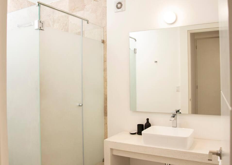 Charming Aparment in the vibrant Condesa (Amsterdam Av.)
