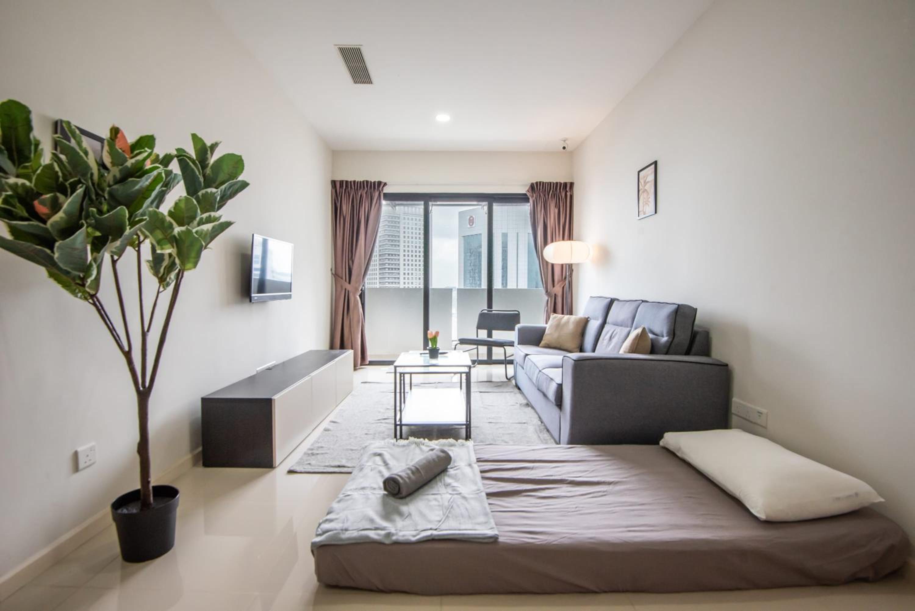 A Lovely & Comfy Suite at Suasana Suites JB 11