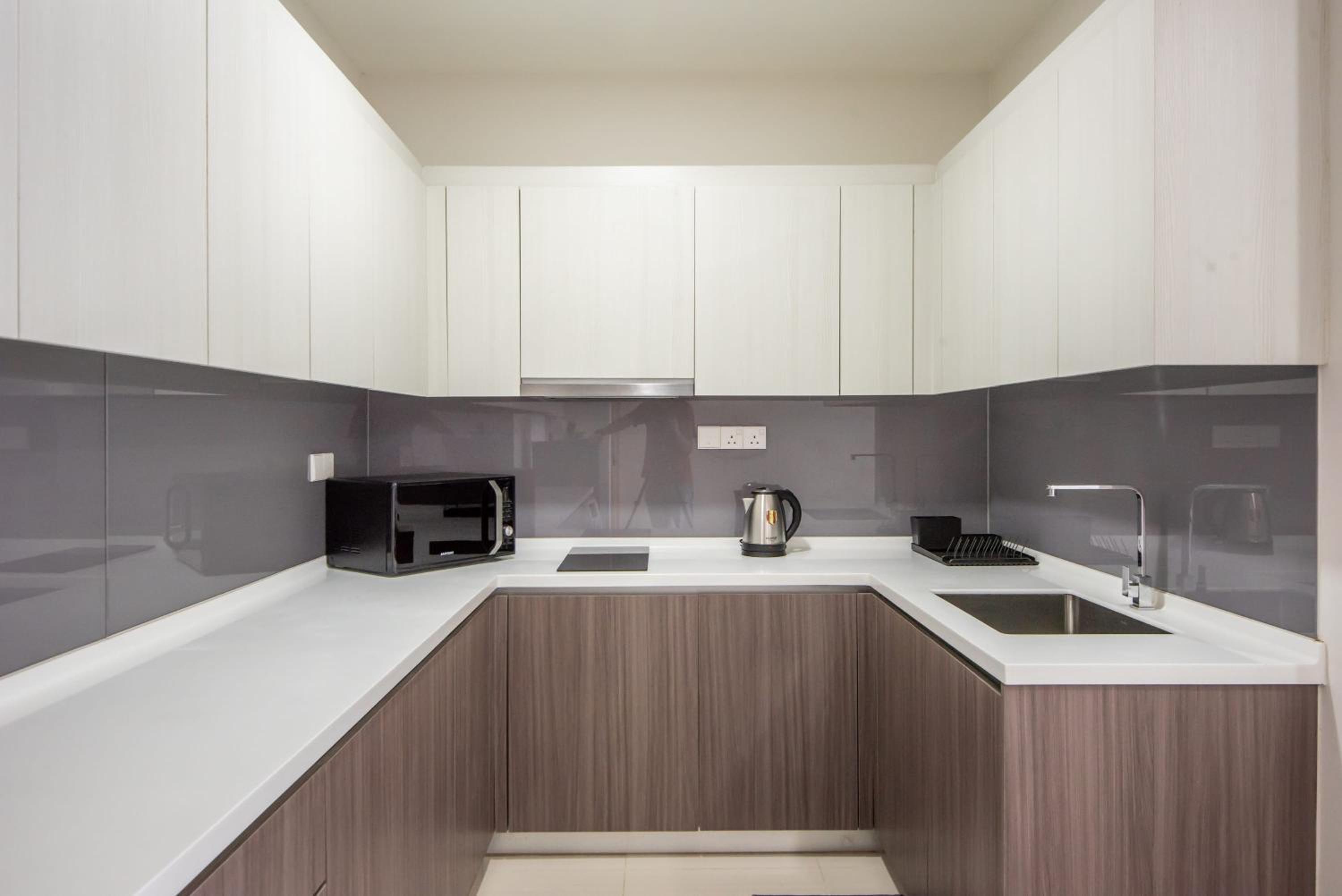 A Lovely & Comfy Suite at Suasana Suites JB 11