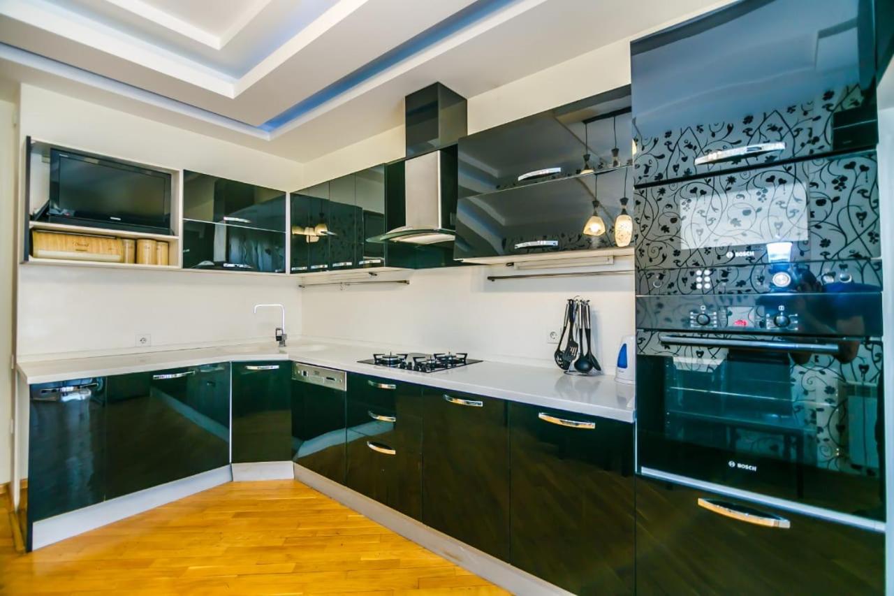 Luxary Home Nergiz Palace