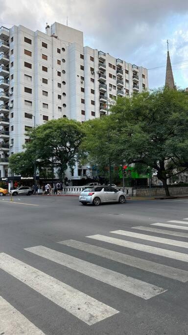 Piso entero a metros de La Cañada