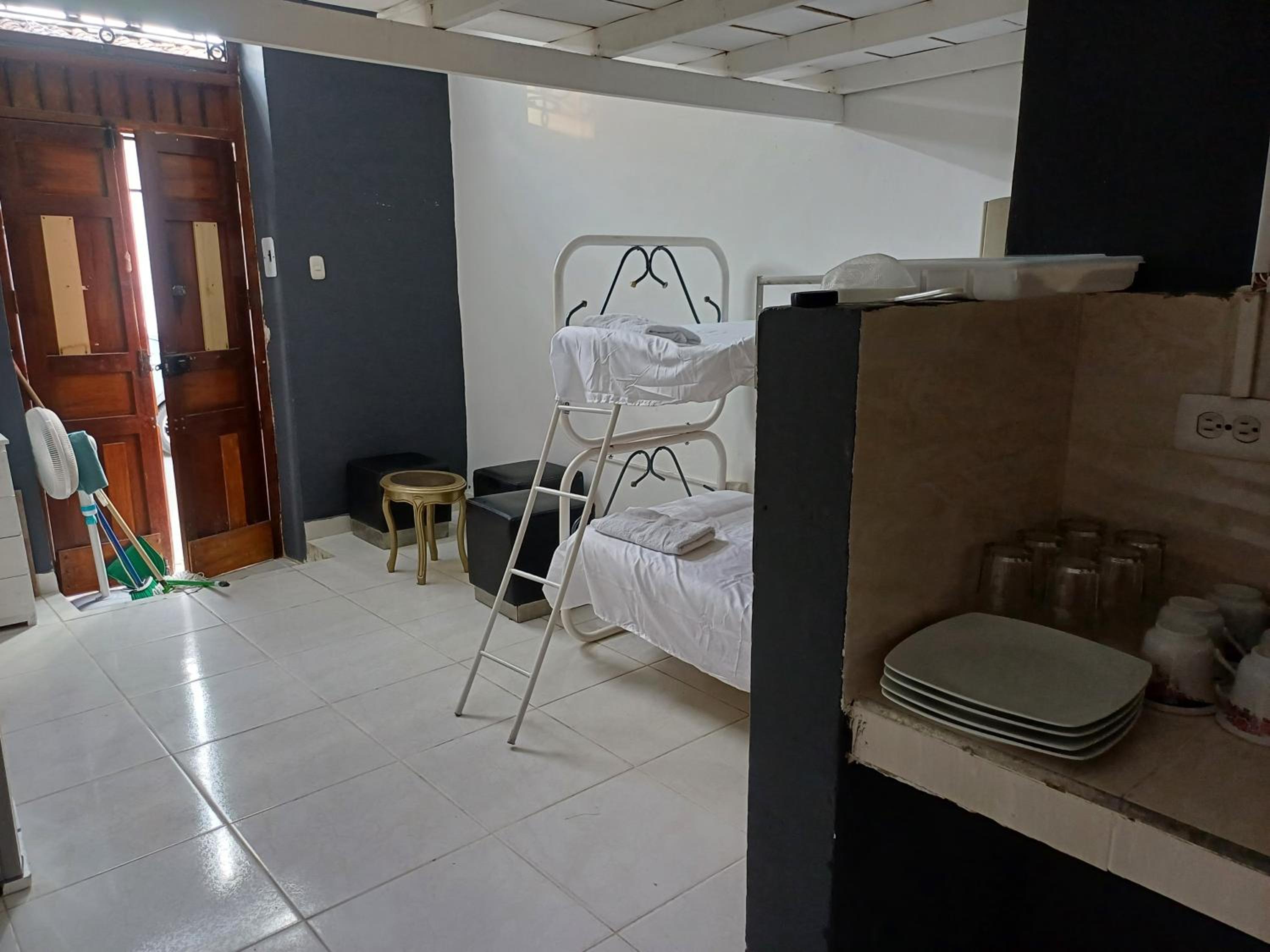 Aparta estudio Familiar cerca a la Basilica
