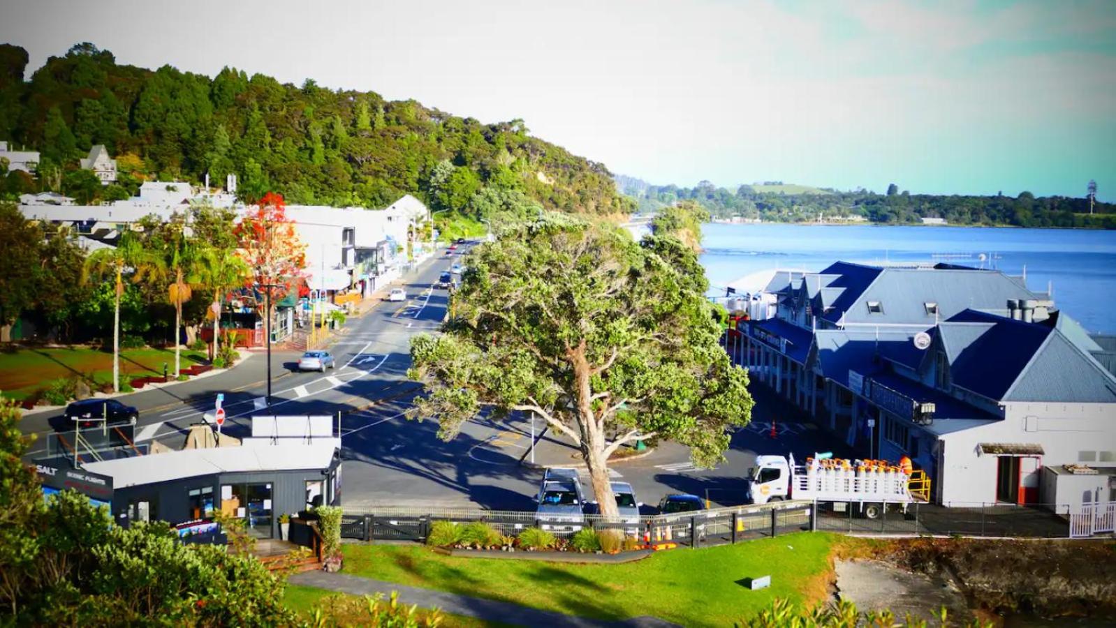 Paihia Lighthouse