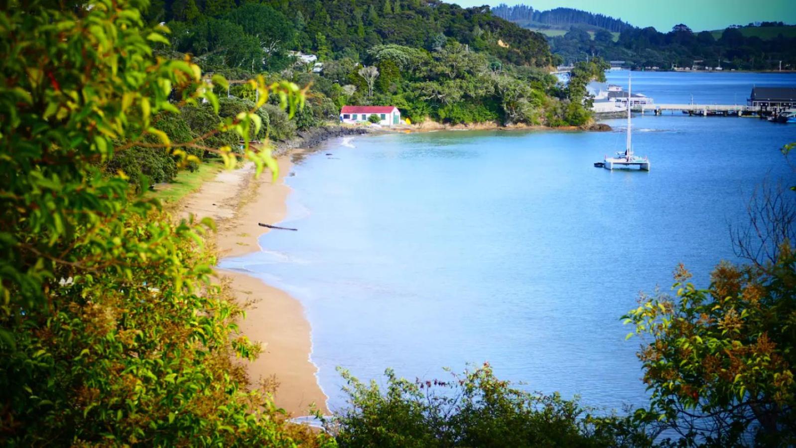 Paihia Lighthouse