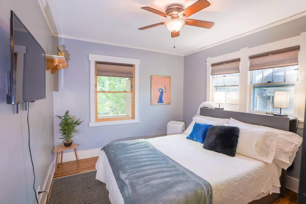 Classic Denver bungalow steps from coffee, parks and restaurants view 3