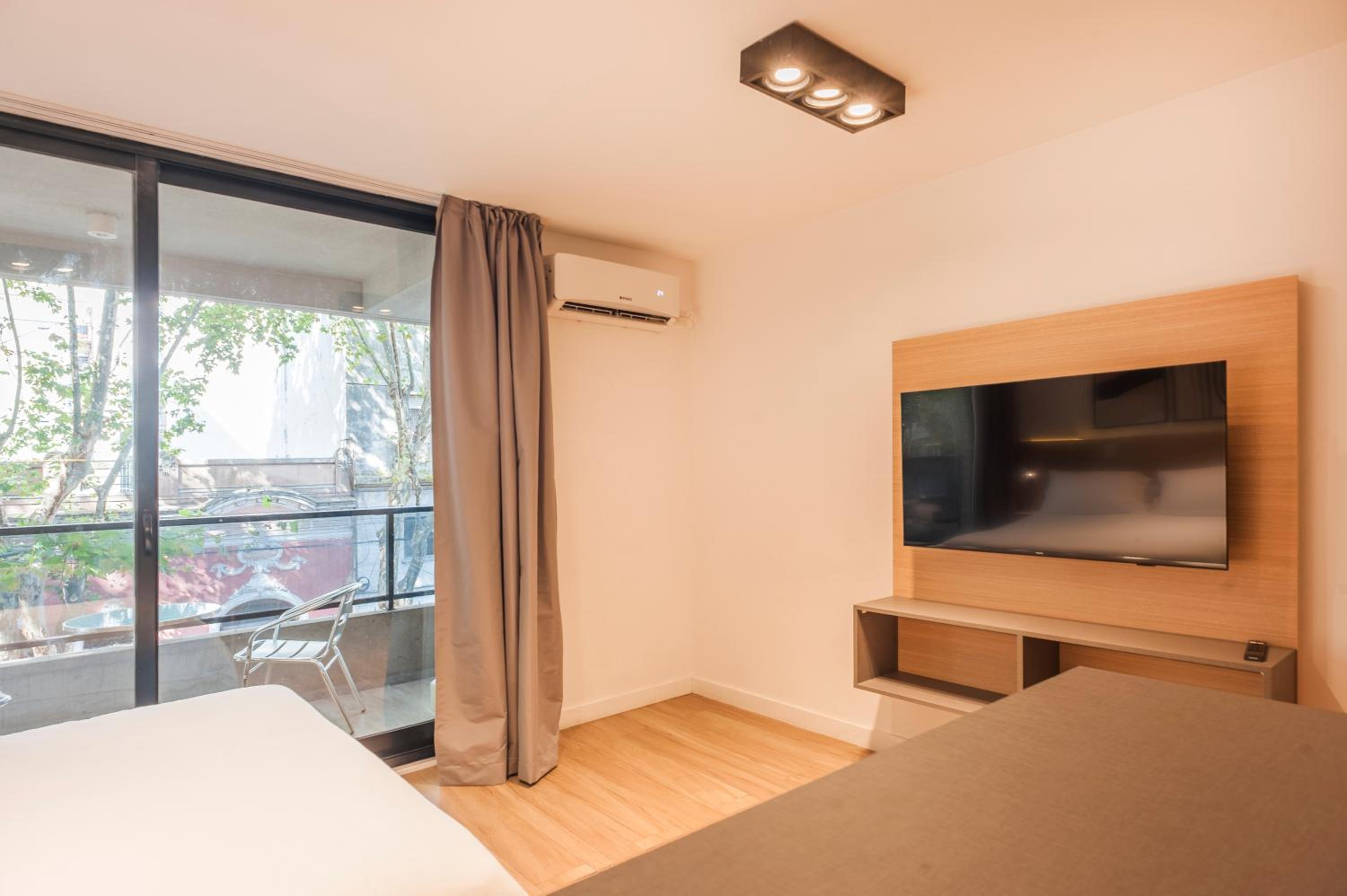 CloudBA Guatemala Hollywood Apartments