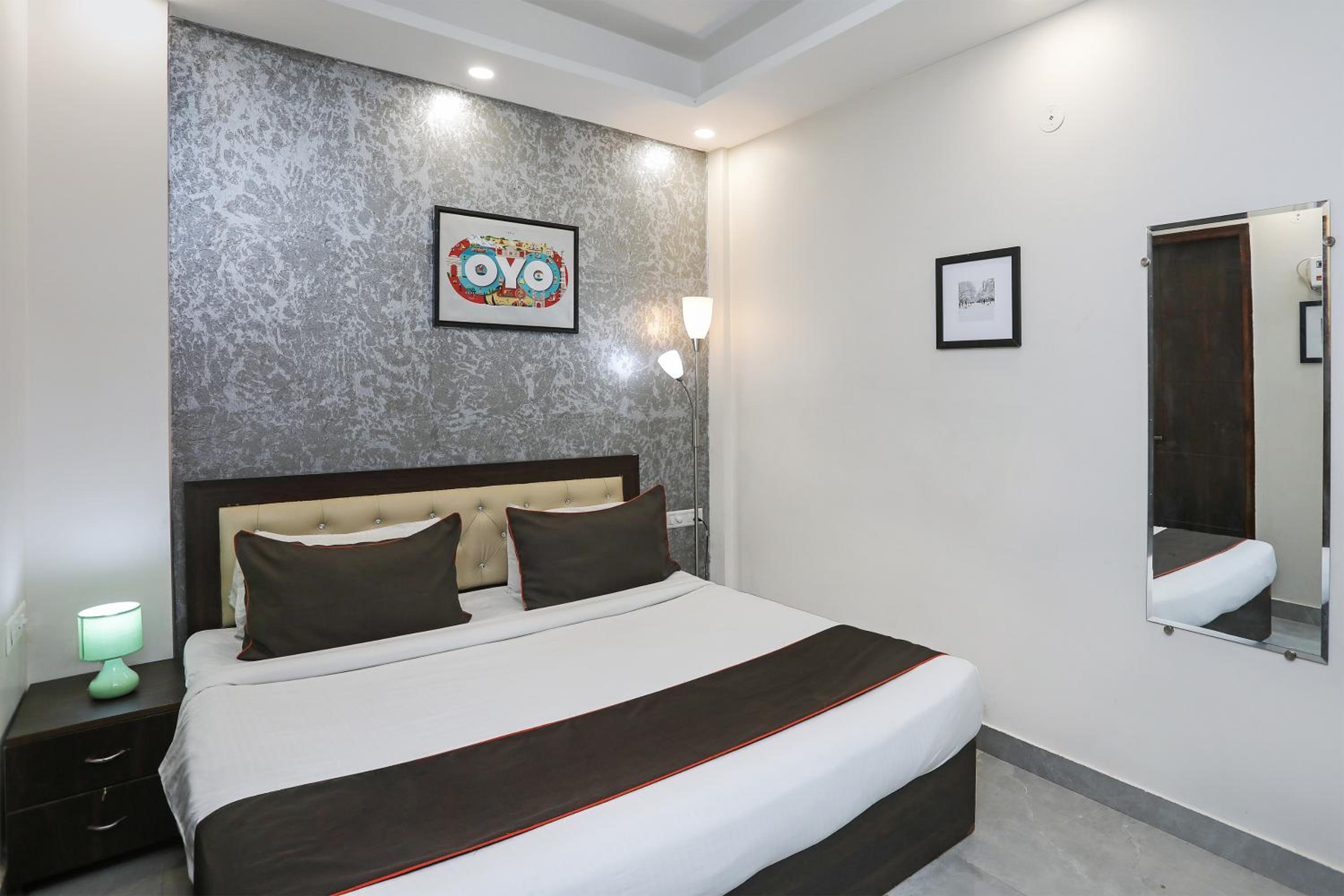 Hotel O The Signature inn