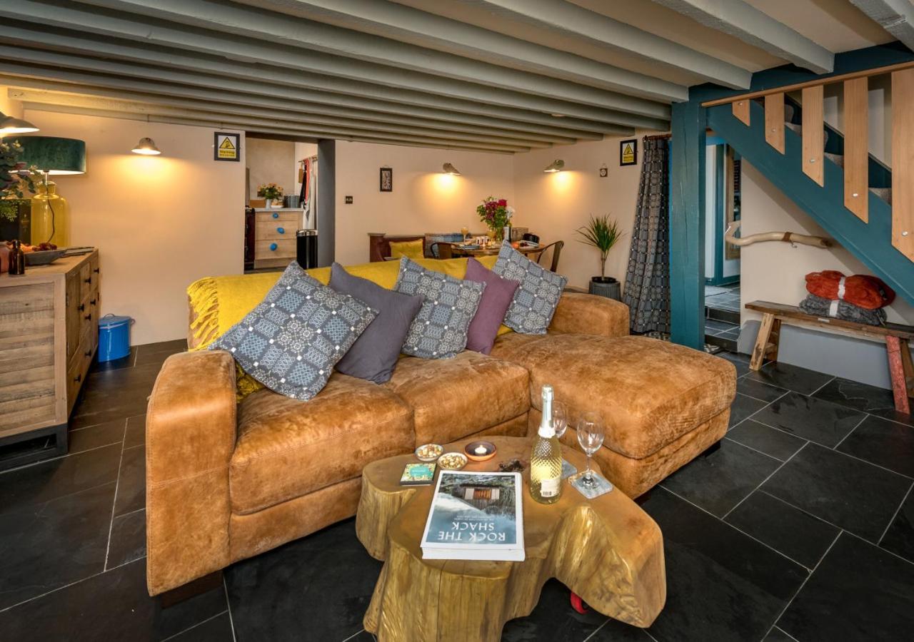 2 Bed in Llannor oc-cysgul