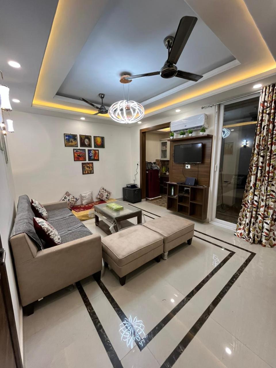 Ganges Retreat/cosy 1BHK apartment view 2