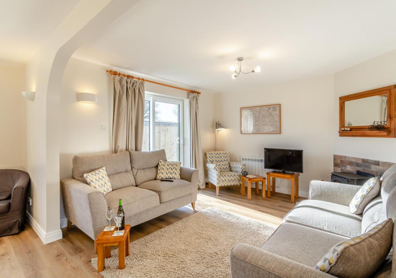 3 Bed in Lockton oc-y119