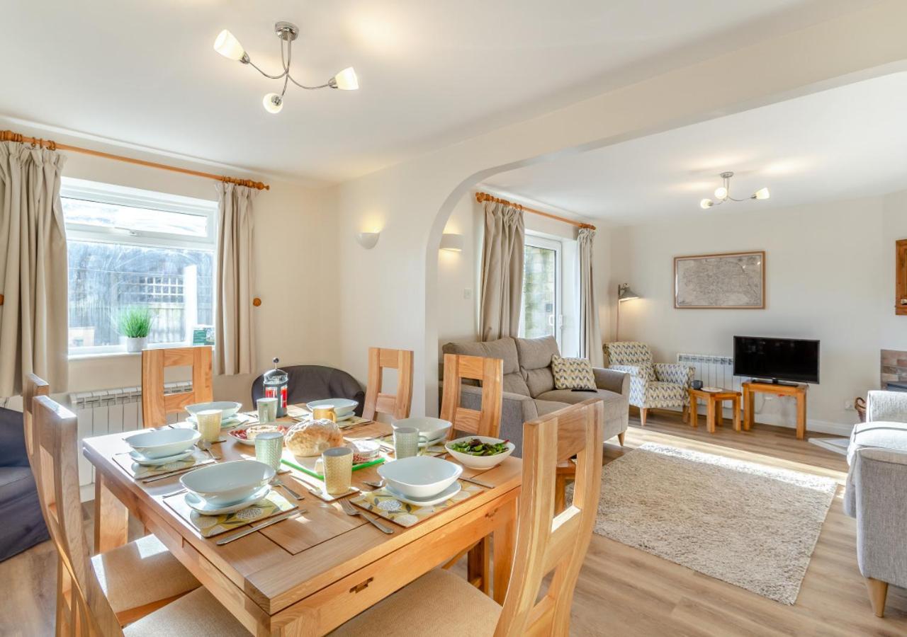 3 Bed in Lockton oc-y119