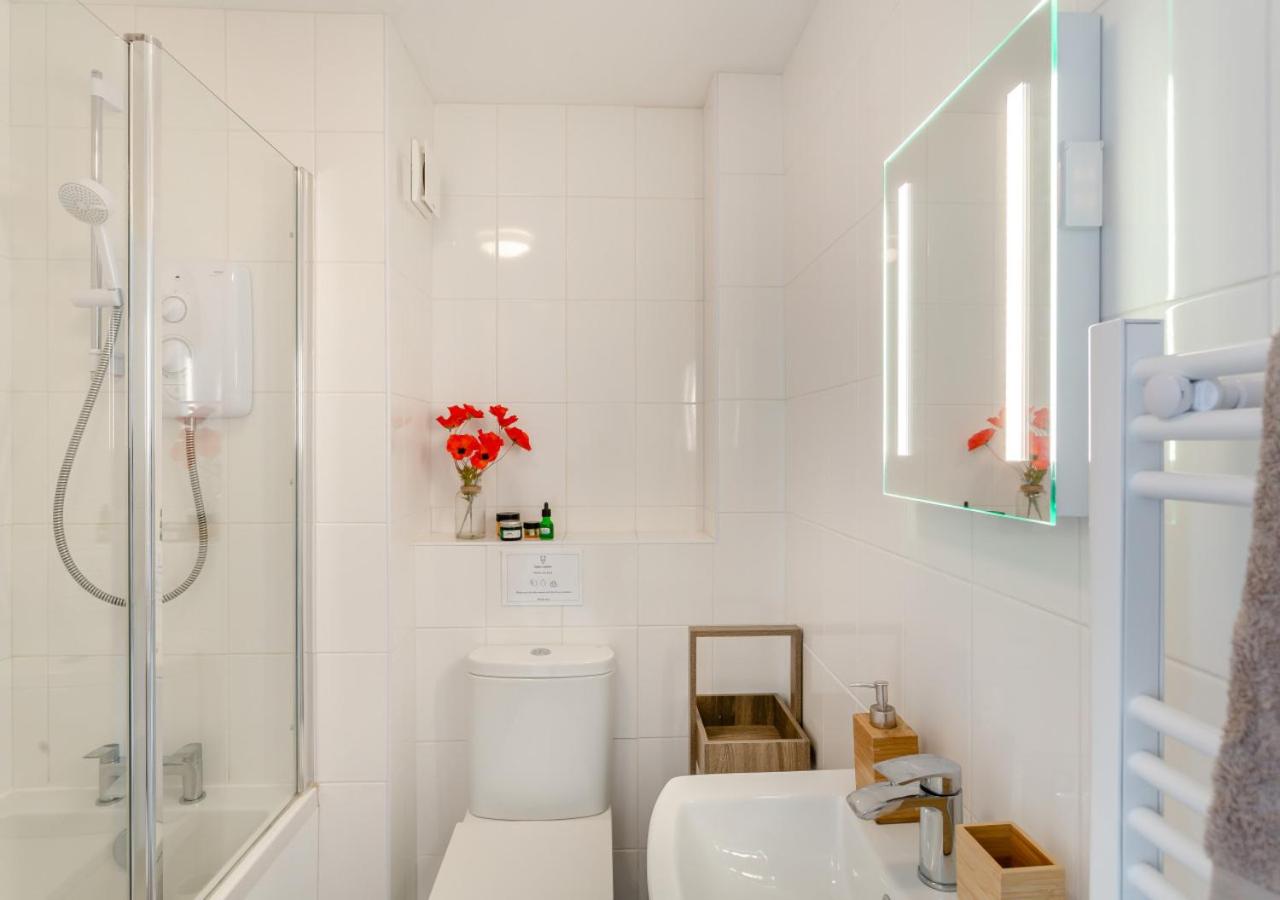 3 Bed in Lockton oc-y119