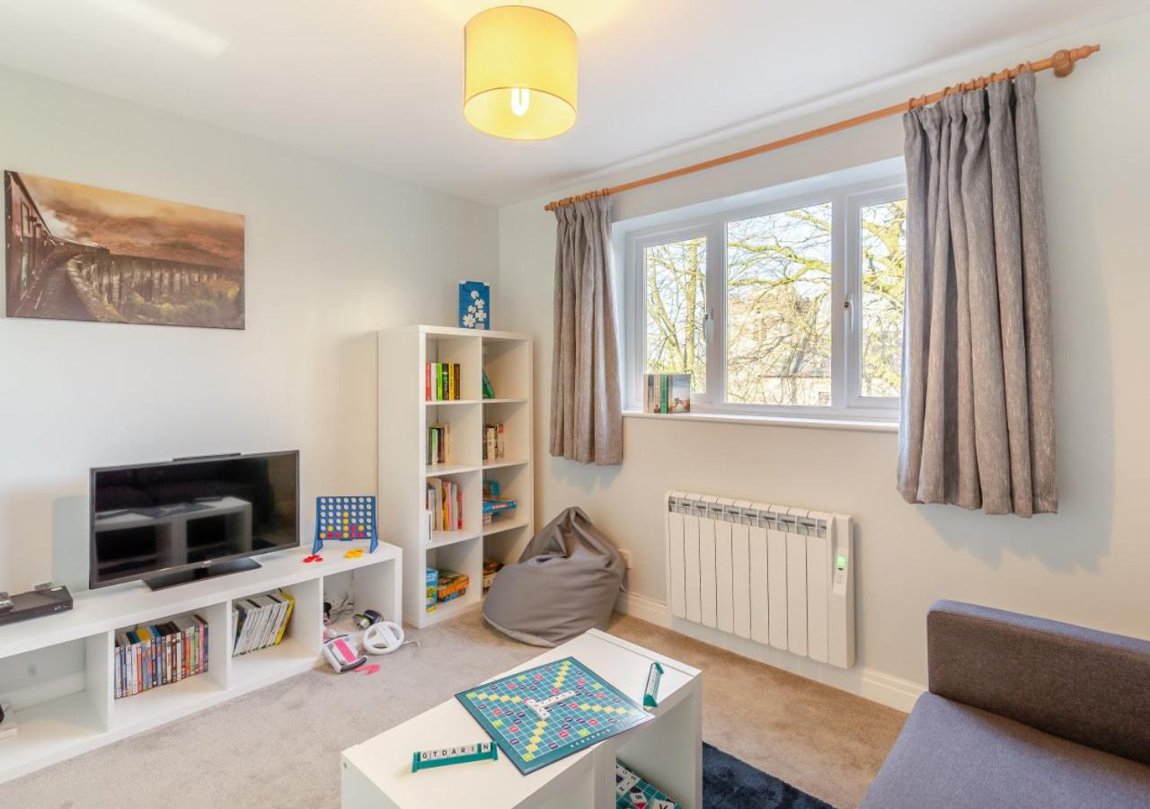 3 Bed in Lockton oc-y119