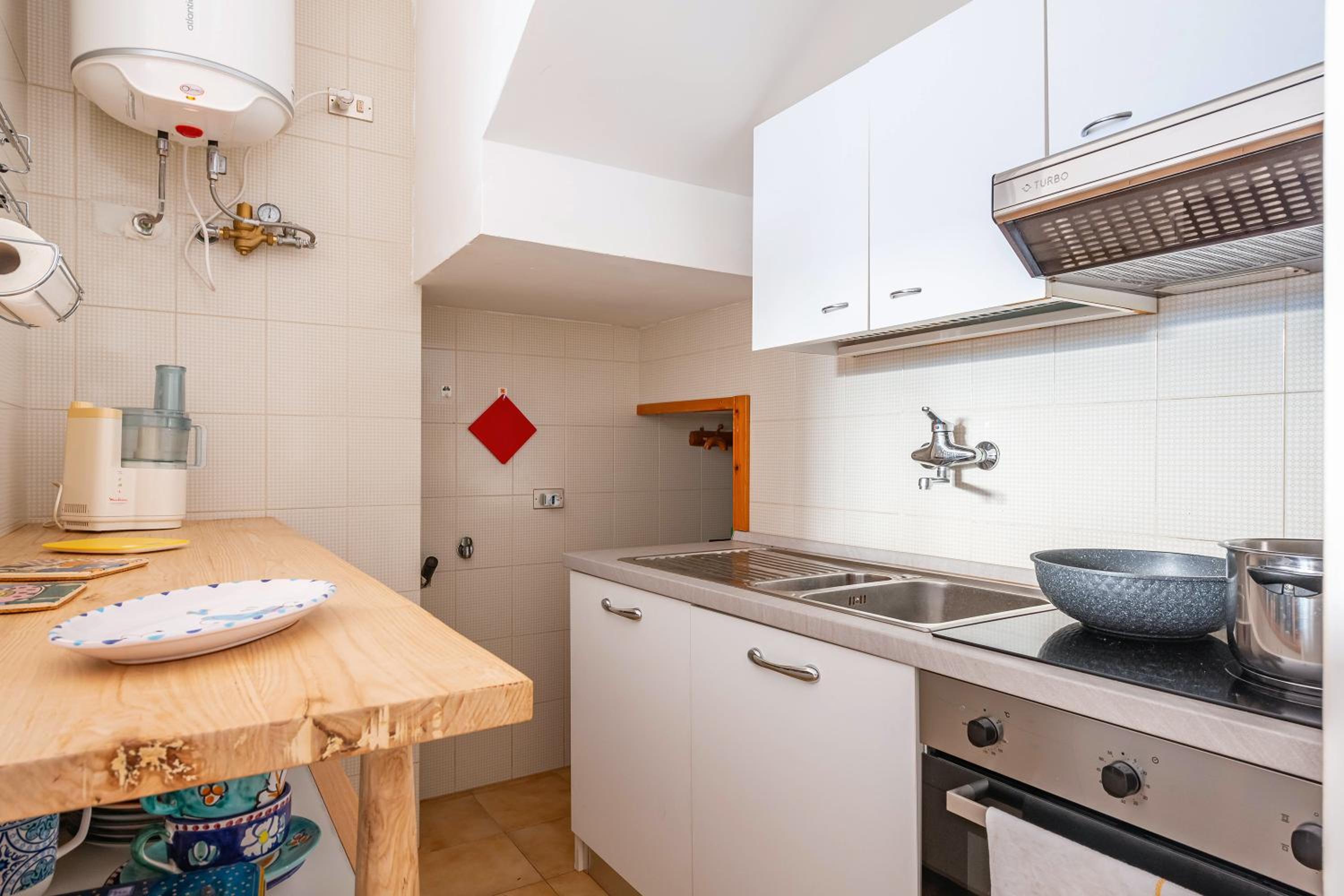 Sea View 300m from sea - Happy Rentals view 5