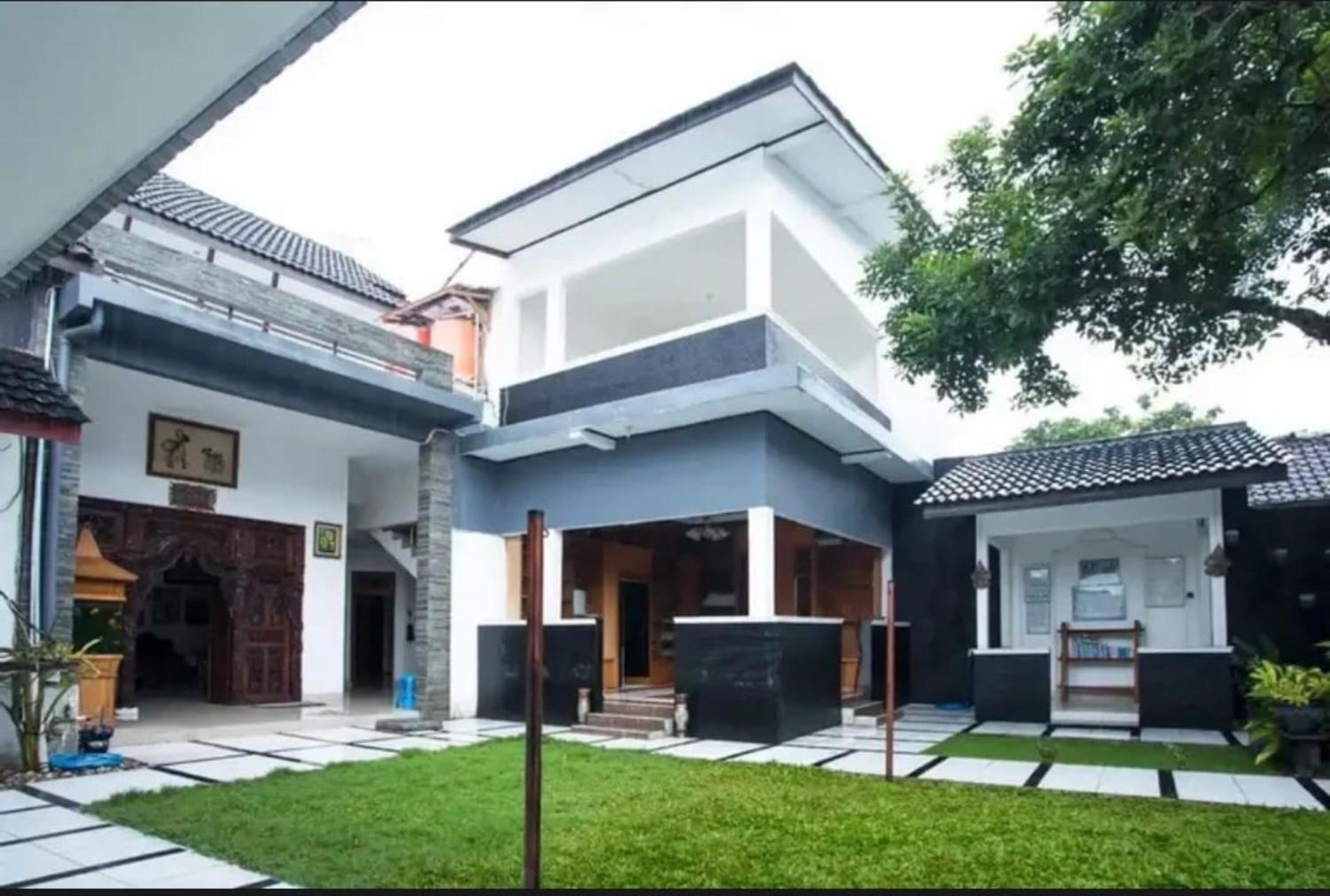 Omah Demak Ijo By Occupied view 3